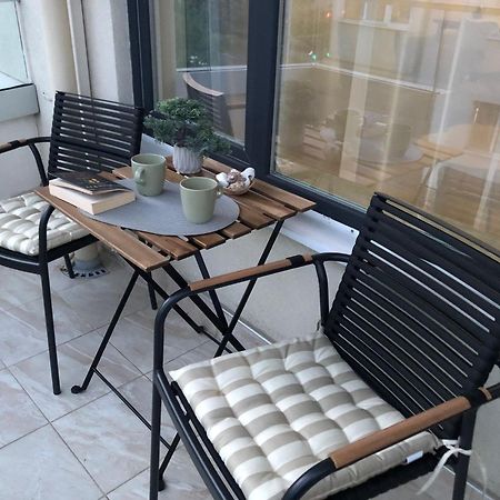 *Hot* Main Square Brand New Luxury Apartment Burgas Exterior foto