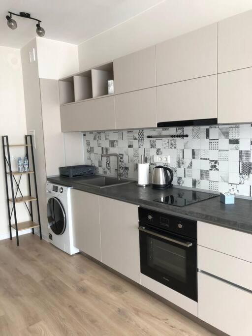 *Hot* Main Square Brand New Luxury Apartment Burgas Exterior foto